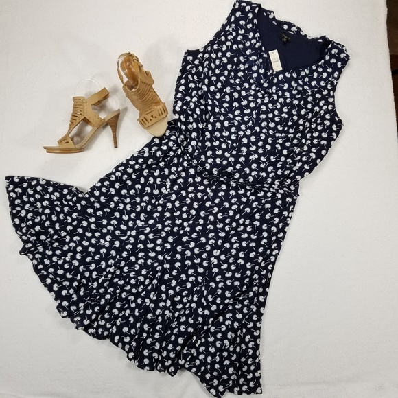 Talbots Dresses & Skirts - Talbots Elegant Lined Summer Dress